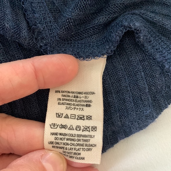 We The Free Sleeveless Ribbed Turtleneck Tank Tee - Picture 10 of 12